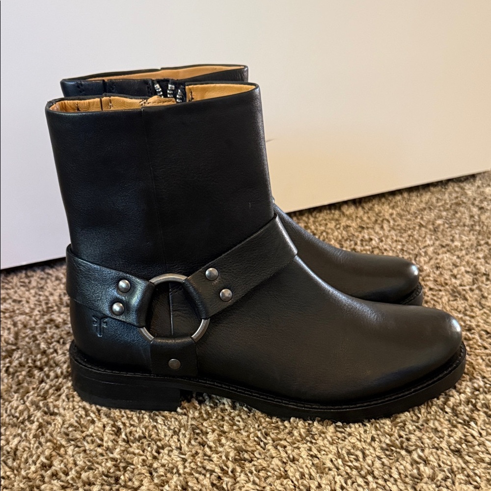 Frye Black Leather Zipper Boots